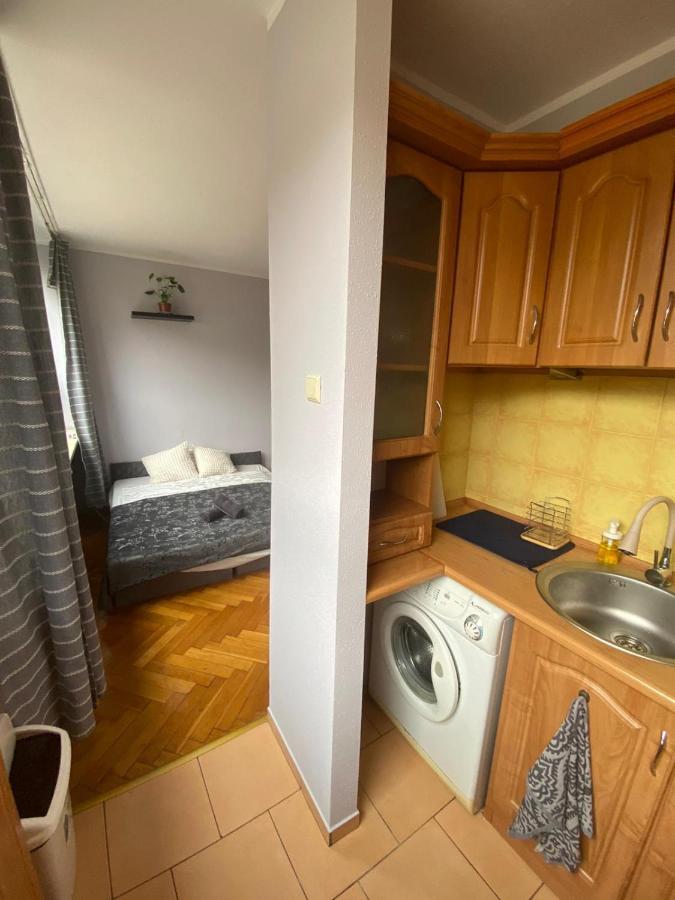 Night Host Matejki 4 Free Parking Apartment Bytom Ngoại thất bức ảnh